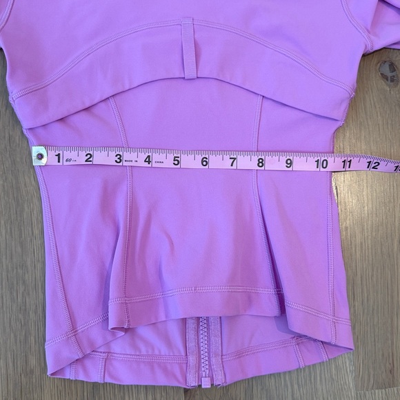 Lululemon Define Cropped Jacket - Picture 16 of 16